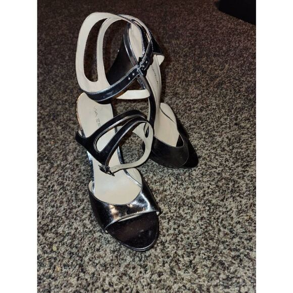 Via Spiga | Leopard Silver Metallic Heels - Picture 1 of 5
